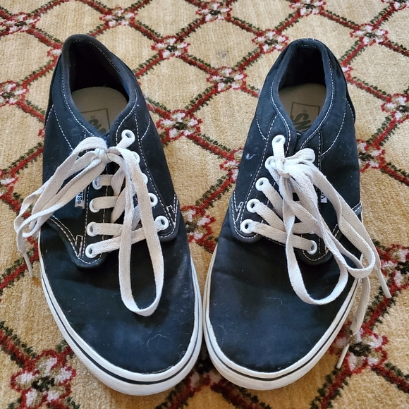 vans a 10 euro vans a 10 euro
